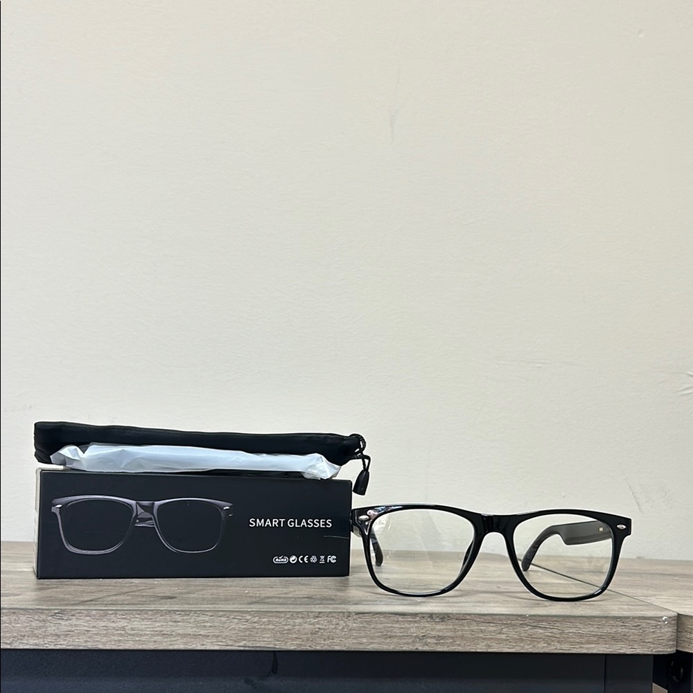 Smart Glasses Black Frame